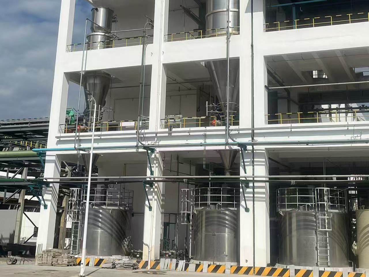 钙盐、钡盐输送暂存